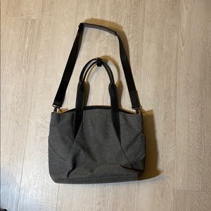 Lululemon Stylish Tote Bag